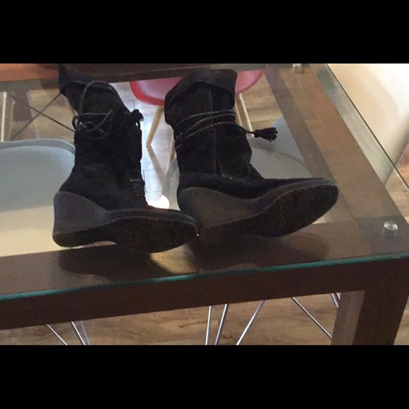 Browns boots - Picture 2 of 8